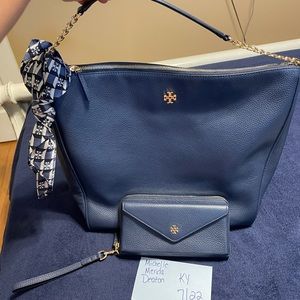 Tory Burch purse/wallet combo Navy blue Leather